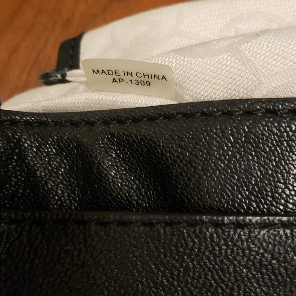 Michael Kors Hamilton Tote Bag Black Leather - Picture 6 of 7